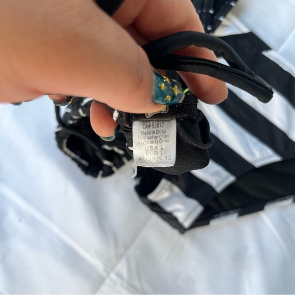 Fox Y2K Monochrome Striped Bikini with Logo - Picture 10 of 12